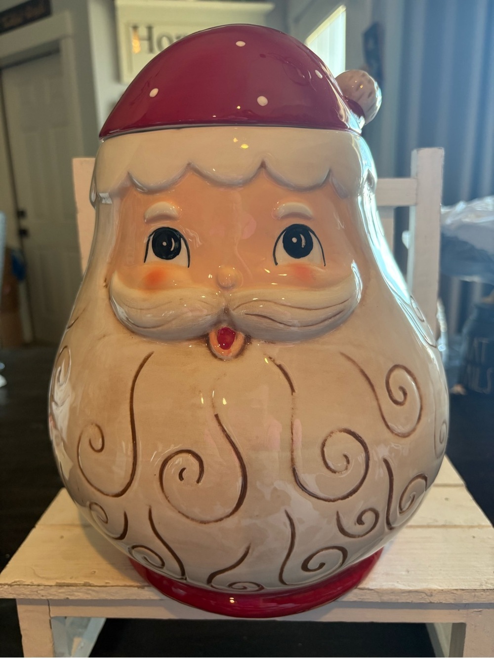 Joanna Parker Hand-Painted Ceramic Santa Cookie Jar - Cream & Red